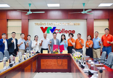 Hợp tác phát triển nghệ thuật: Bước ngoặt thực hành mới cho sinh viên VTV College