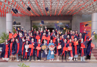 Tốt nghiệp hôm nay, tỏa sáng ngày mai: Hành trình từ giảng đường đến nghề nghiệp