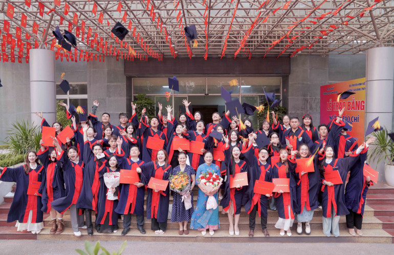 Tốt nghiệp hôm nay, tỏa sáng ngày mai: Hành trình từ giảng đường đến nghề nghiệp