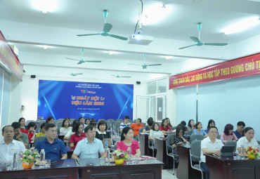 Hội nghị tổng kết năm học 2024 – 2025: Khẳng định hiệu quả mô hình đào tạo song bằng