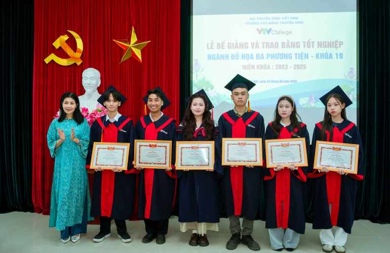 VTV College: Bế giảng và trao bằng tốt nghiệp ngành Đồ họa Đa phương tiện khóa 19
