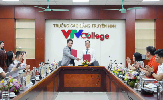 Trường Cao đẳng Truyền hình ký kết hợp tác chiến lược với Công ty Cổ phần AVIS AI