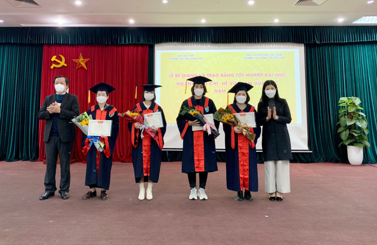 VTV College: Lễ bế giảng và trao bằng tốt nghiệp ngành Báo chí, hệ vừa làm vừa học