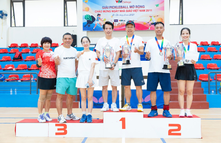 VTV College tổ chức Giải Pickleball mở rộng trong chuỗi hoạt động chào mừng Ngày Nhà giáo Việt Nam 20/11