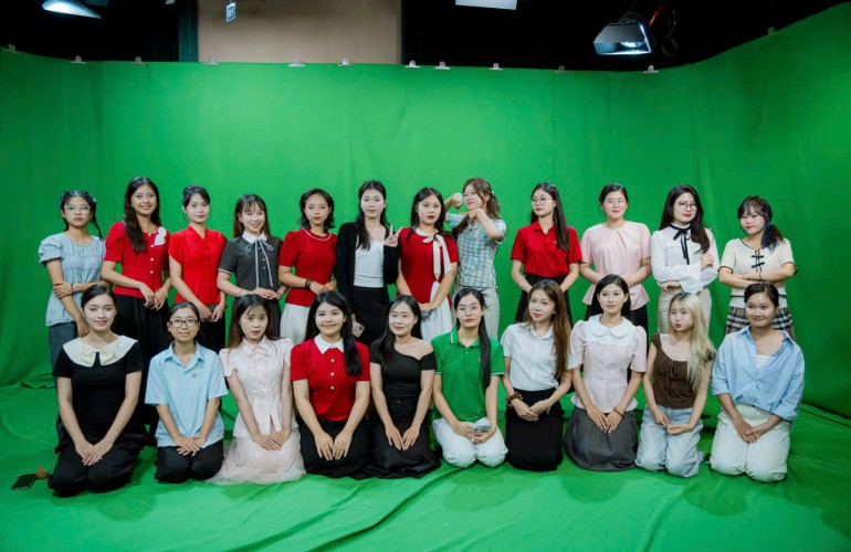 Đừng chỉ lướt nội dung – Hãy trở thành người tạo ra nó