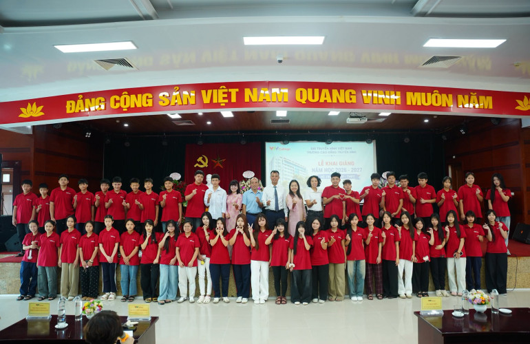 Trường Cao đẳng Truyền hình hòa chung không khí khai giảng năm học 2026 – 2027
