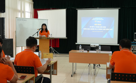 Trường Cao đẳng Truyền hình sơ kết công tác 6 tháng đầu năm, đặt ra nhiệm vụ trọng tâm cho giai đoạn phát triển mới
