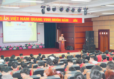 VTV College: Tổ chức tuyên truyền Luật an toàn giao thông cho học sinh hệ Trung cấp - THPT