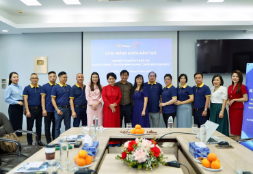 Khai giảng Khóa 4: “Nghiệp vụ Quản lý Báo chí – Truyền thông – Truyền hình và Phát triển Thương hiệu”
