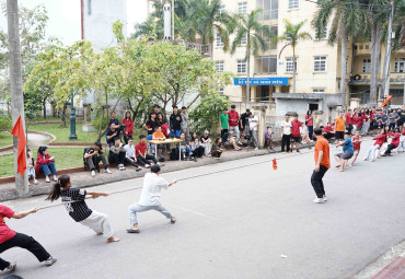 Sôi nổi hoạt động thể thao chào mừng tháng 3 ý nghĩa tại Trường Cao đẳng Truyền hình