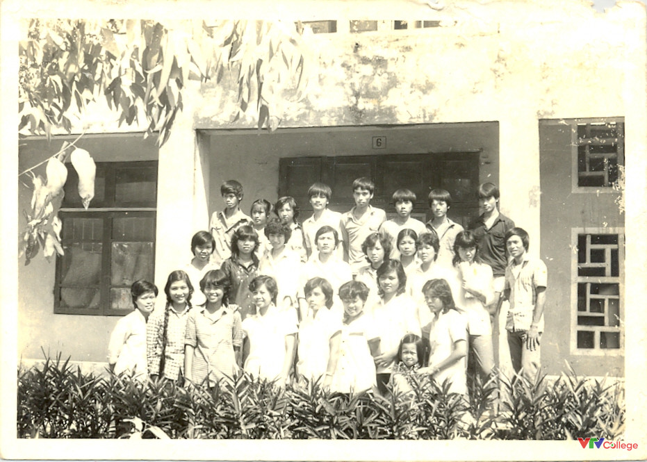 Lớp Tivi 1 khóa 1984-1987-1