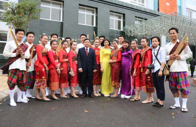 Phóng sự ảnh: Các giai đoạn lịch sử của Trường Cao đẳng Truyền hình (2005 đến nay)