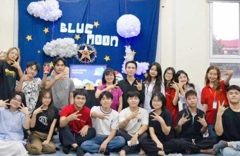 VTV College: Câu lạc bộ tiếng Anh tổ chức Lễ hội Trung thu với chủ đề Blue Moon